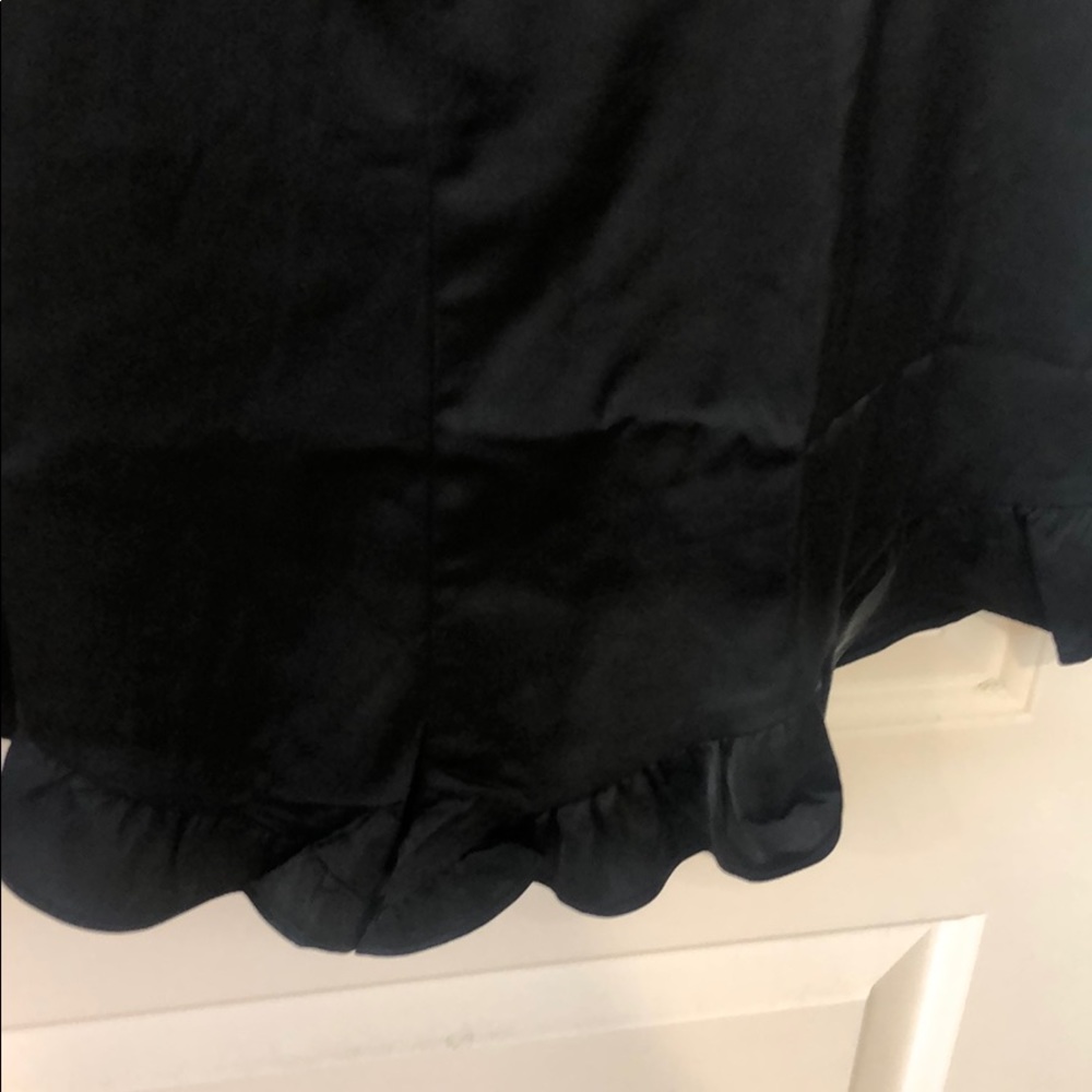 Bebe Black 🖤 Romper - Picture 6 of 8